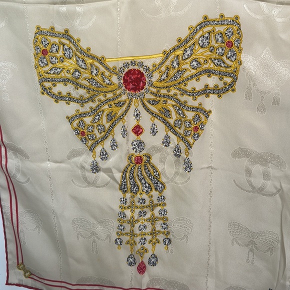 Cartier Scarf - Picture 3 of 5